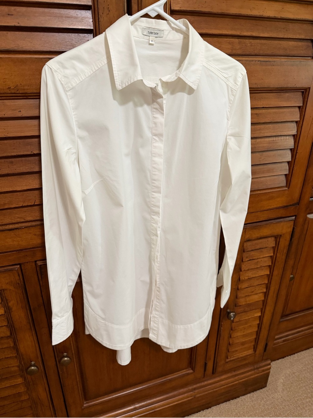 Tyler Boe Crisp White Collared Tunic Shirt - Size 🔟